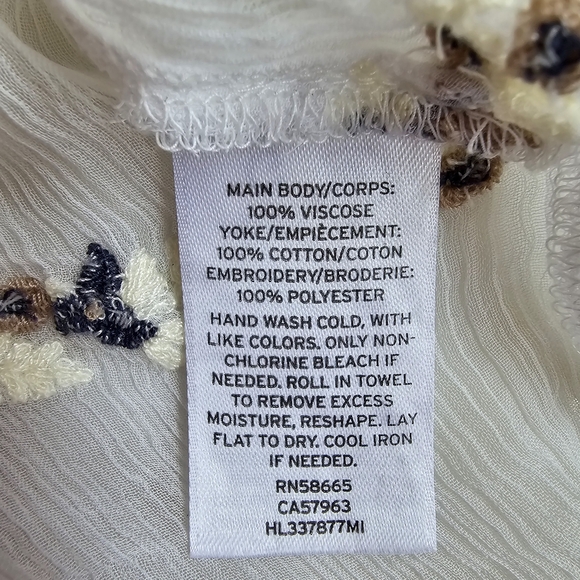 NWOT Hinge white mixed lace top size 1 - Picture 8 of 12